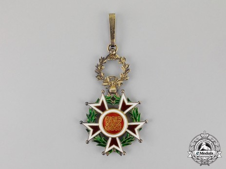 Order of the Brilliant Star of Zanzibar, Type III, II Class Officer Reverse