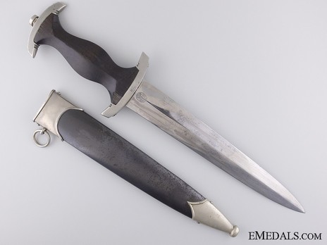 Allgemeine SS M33 Early Pre-RZM Mark Service Dagger (by Carl Eickhorn) Reverse with Scabbard