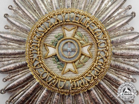Order of the Redeemer, Type I, Grand Cross Breast Star (in cloth) Obverse Detail
