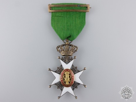 I Class Knight (with silver gilt, 1860-1975)Obverse