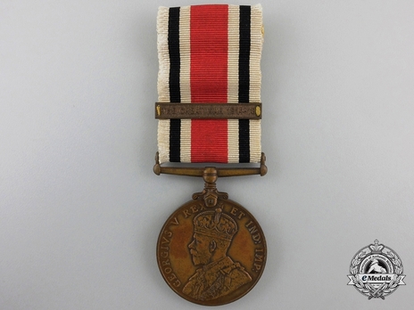 Bronze Medal (with George V coinage profile, with "THE GREAT WAR 1914-18" clasp) Obverse